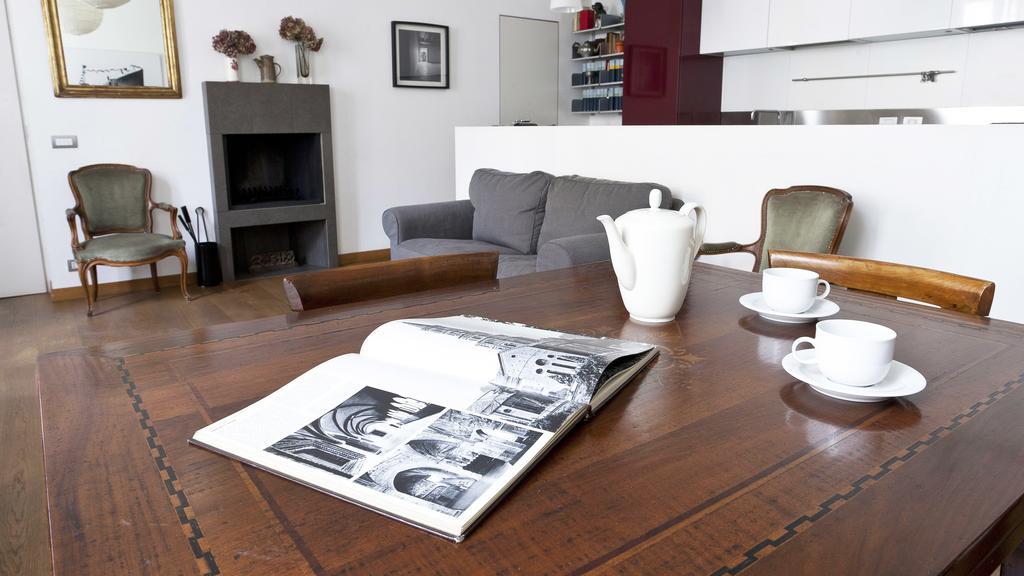 Italianway-Vincenzo Monti Appartement Milaan Buitenkant foto